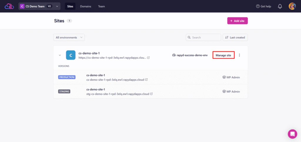 Rapyd Cloud WordPress – capture schoolsWP du tableau Sites avec le bouton Manage site mis en évidence dans Rapyd Cloud actif.
